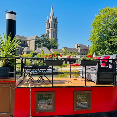 Botel Magnifique Peniche Remorqueur A Louer